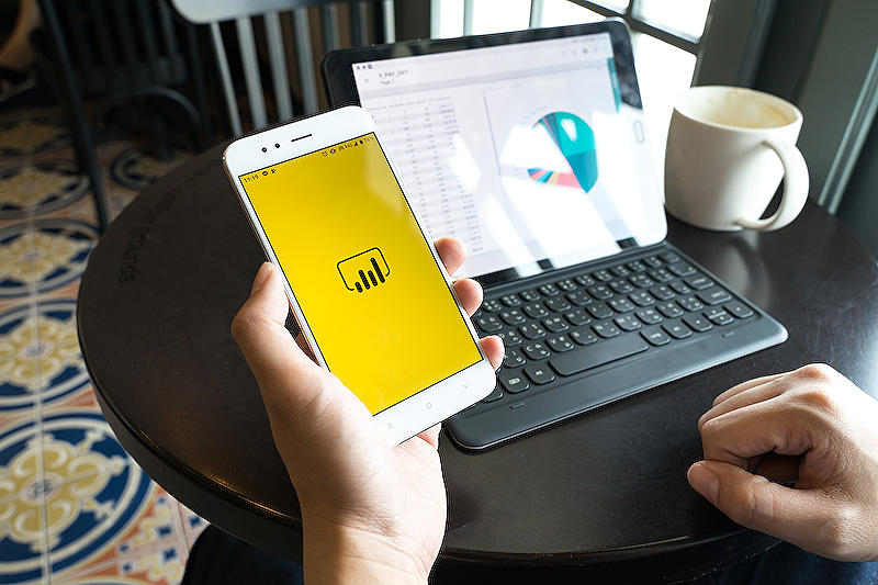 Successfully collaborate with Externals in Power BI