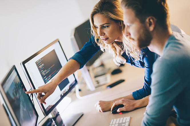 Microsoft Viva Connections solutions are now available in the Microsoft AppSource