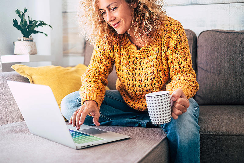 Microsoft 365 - Pop out and expand to see and do more by Mark