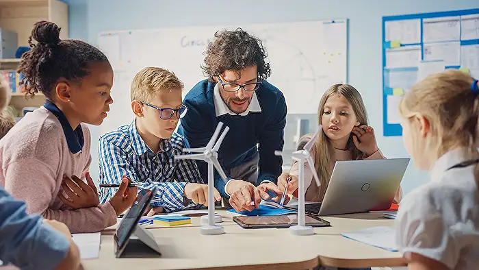 Bing Chat Enterprise - Unveiling the New Agent Builder in Biz Chat 